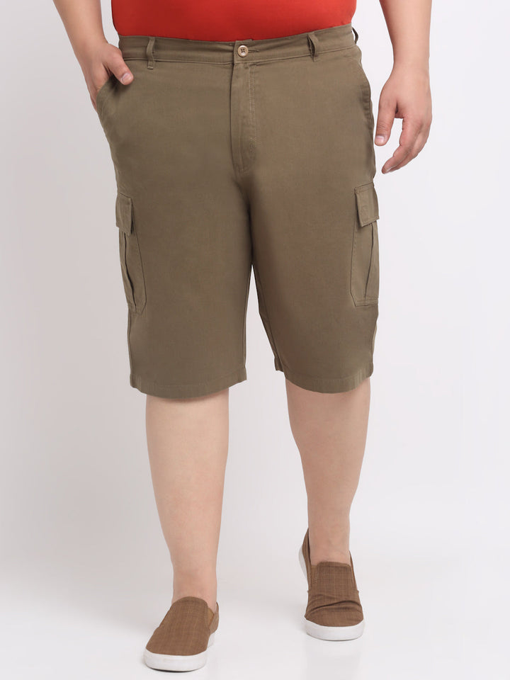 Plus Size Men Olive Green Mid-Rise Cotton Shorts