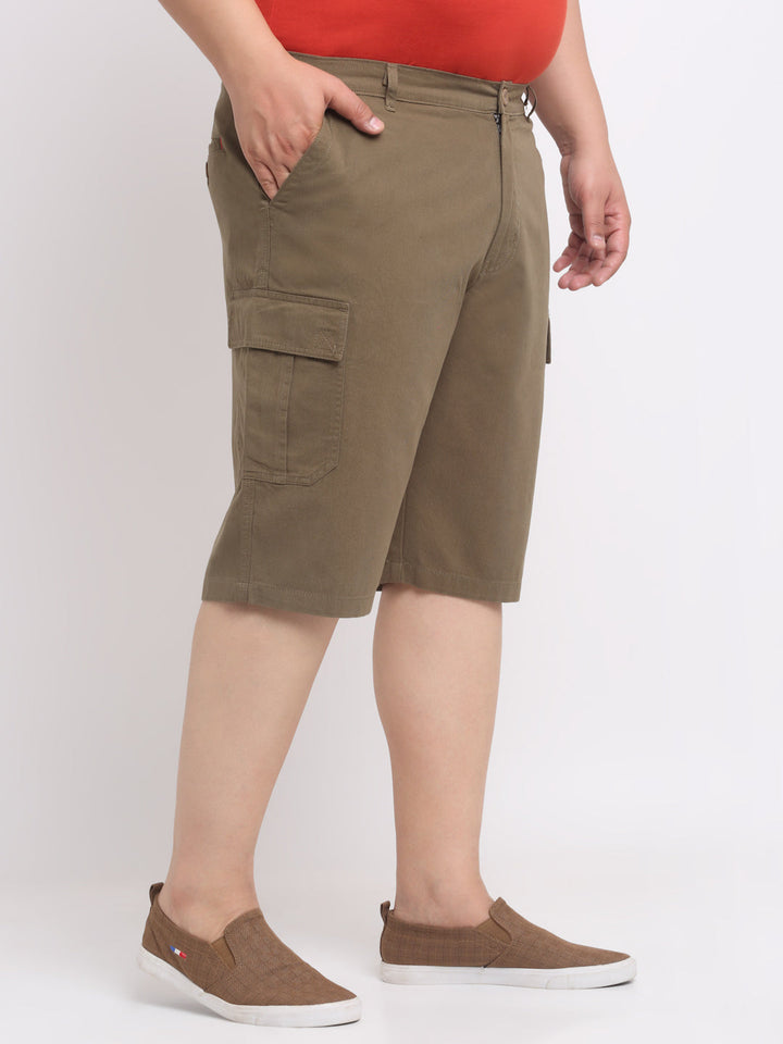 Plus Size Men Olive Green Mid-Rise Cotton Shorts