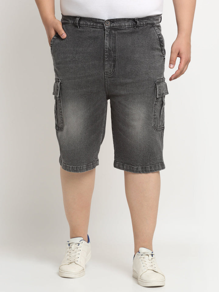 Plus Size Men Washed Mid Rise Cotton Denim Shorts