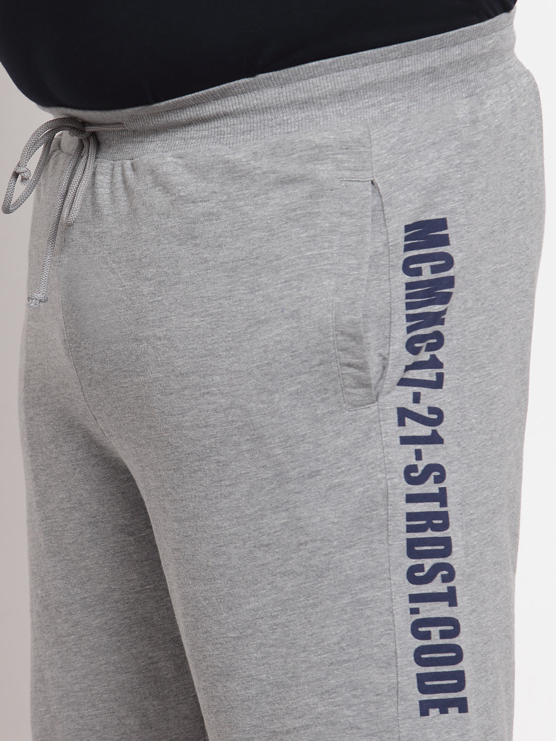 Plus Size Men Grey Printed Regular Shorts