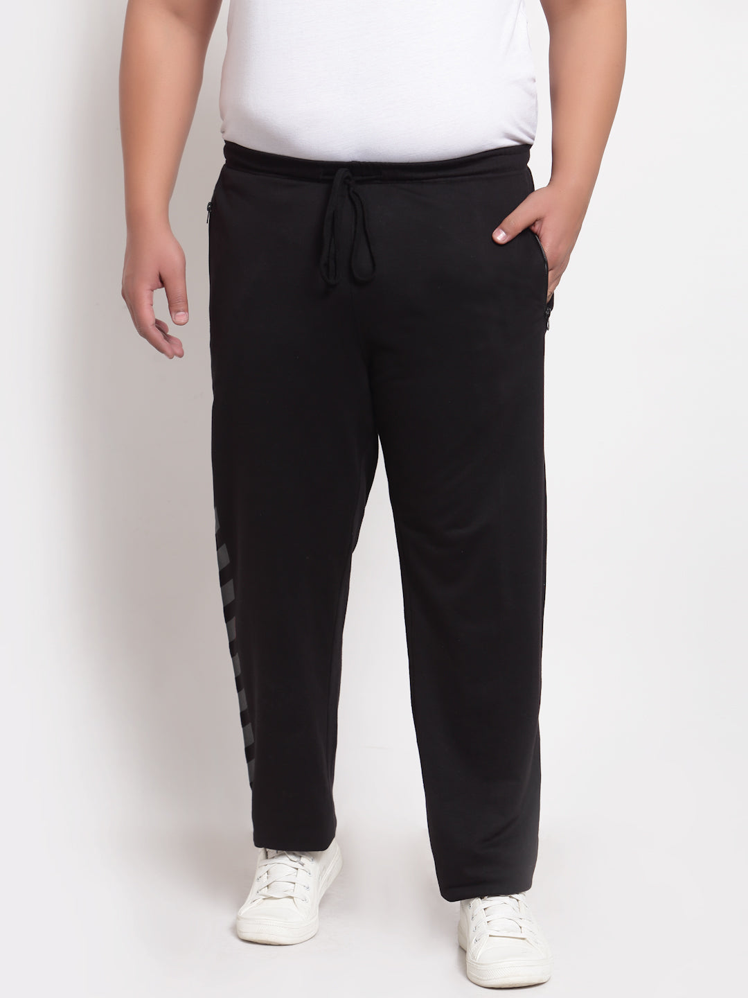 Plus Size Men Black Solid Straight-Fit Track Pants