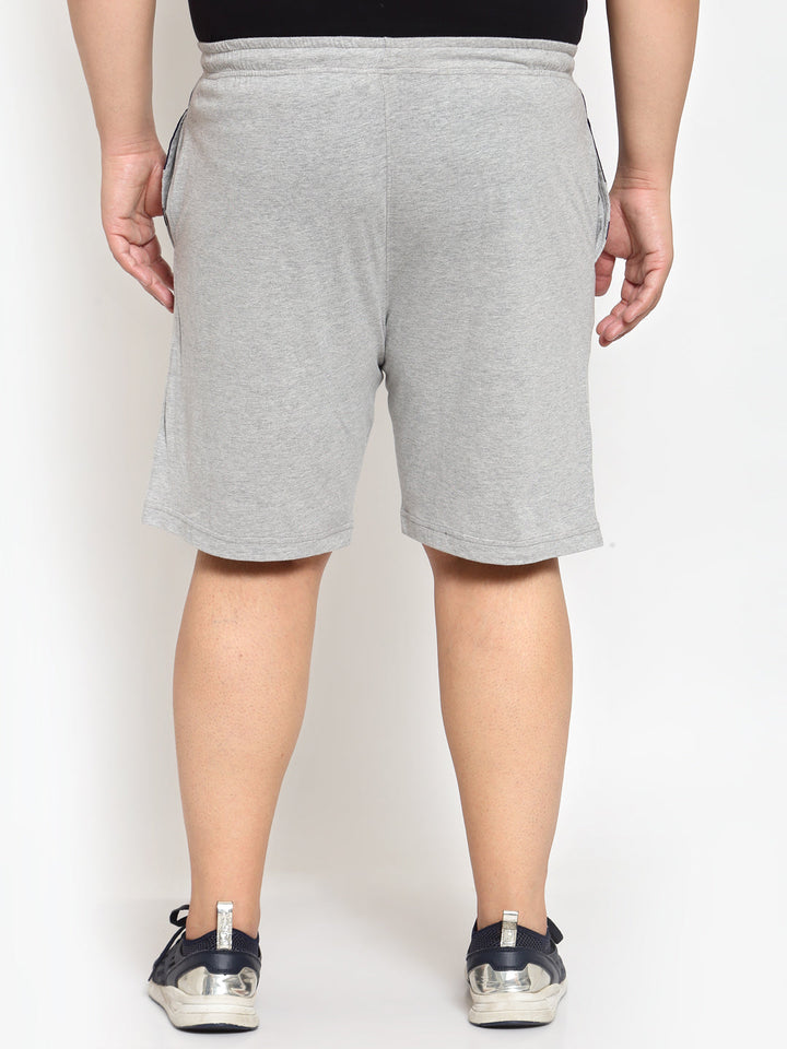 Plus Size Men Grey Colourblocked Mid-Rise Regular Shorts