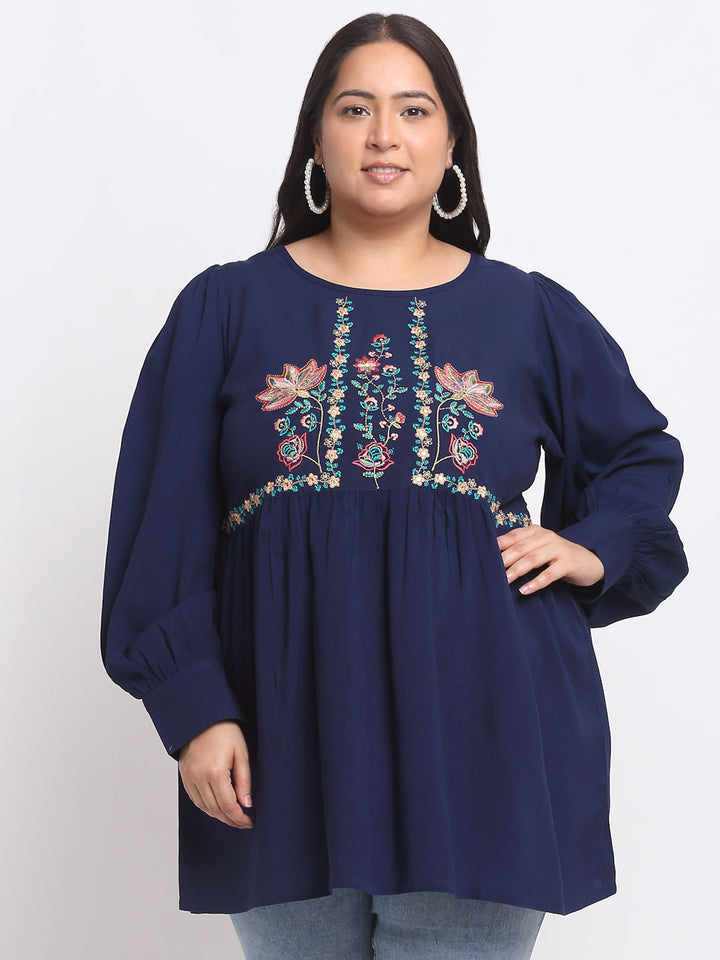 Plus Size  Floral Embroidered Top