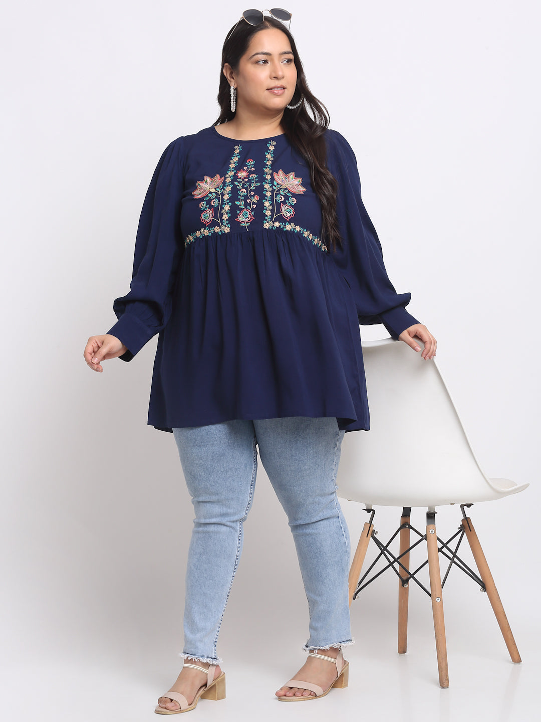 Plus Size  Floral Embroidered Top