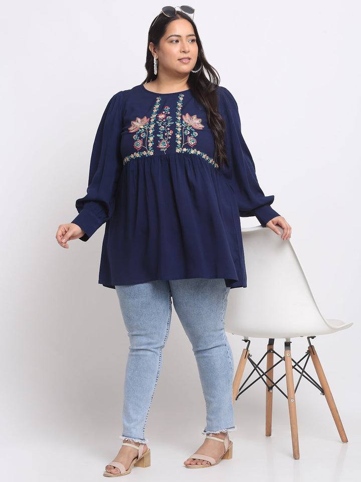 Plus Size  Floral Embroidered Top