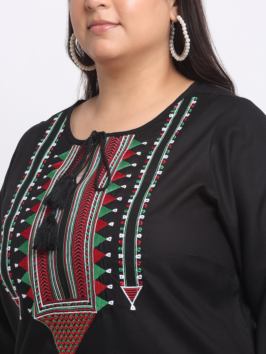Plus Size  Geometric Embroidered Keyhole Neck Top