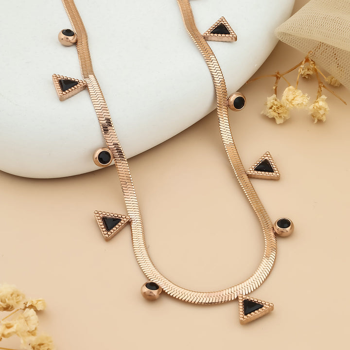Classic triangle black stone necklace