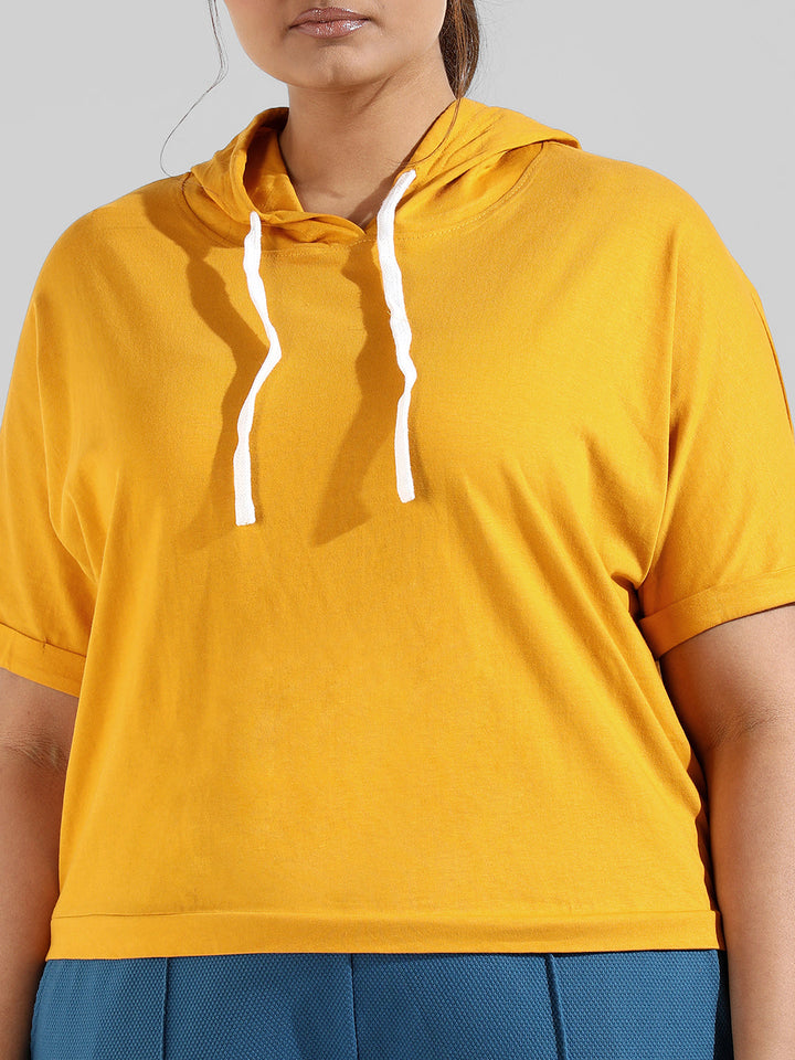 Solid Stylish Half Sleeve Hooded Neck Top