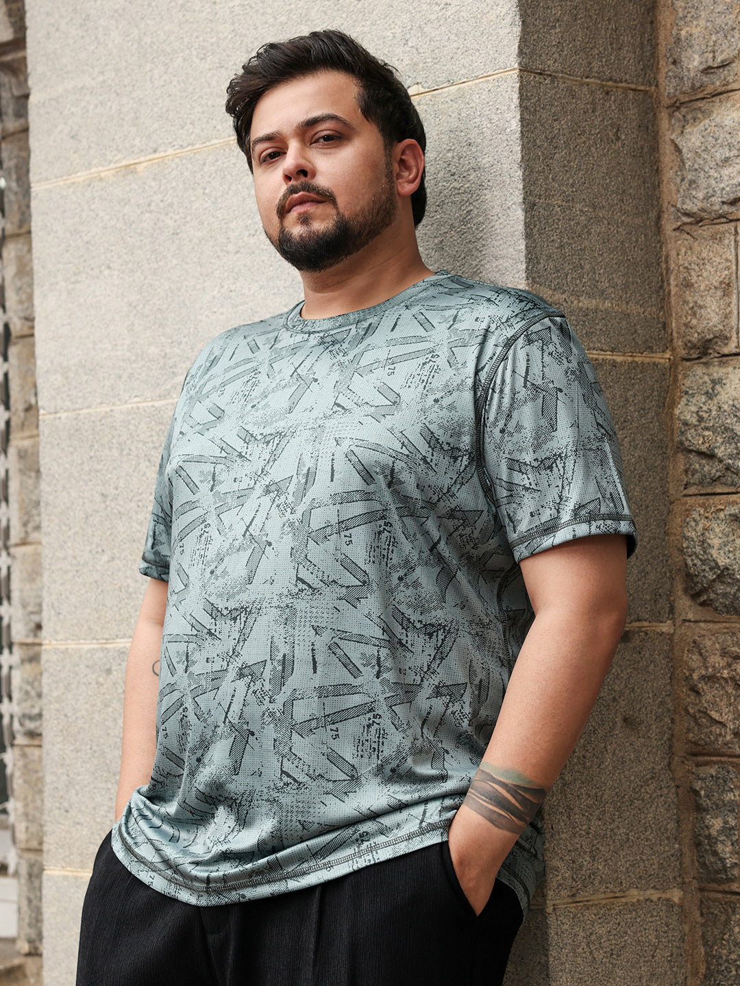 Abstract-Streak Activewear T-Shirt