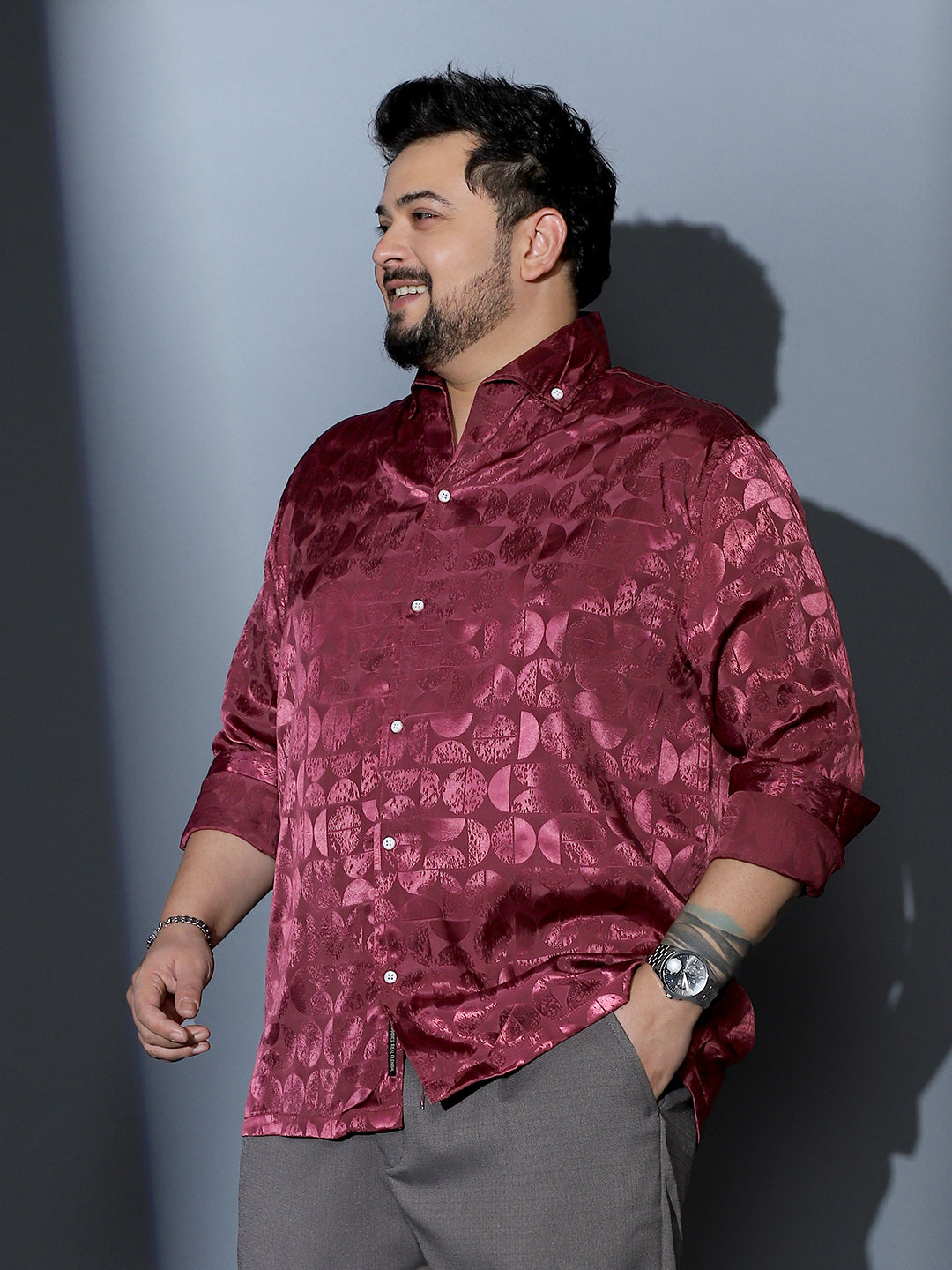 Semicurve-Jacquard Satin Shirt