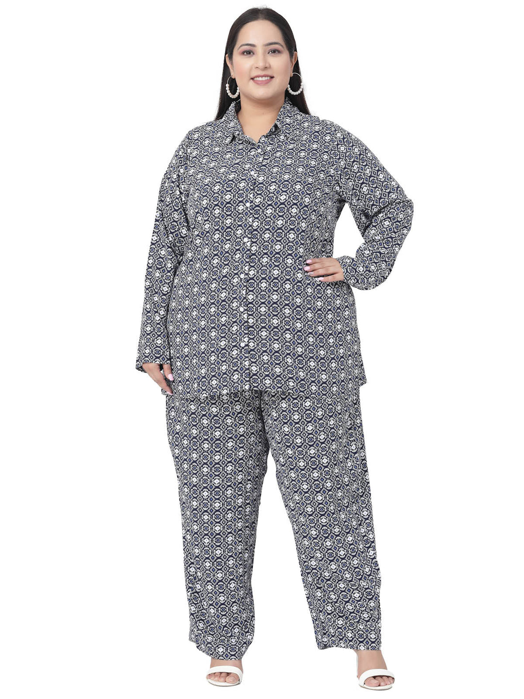 Plus Size  Abstract Printed Shirt & Trousers