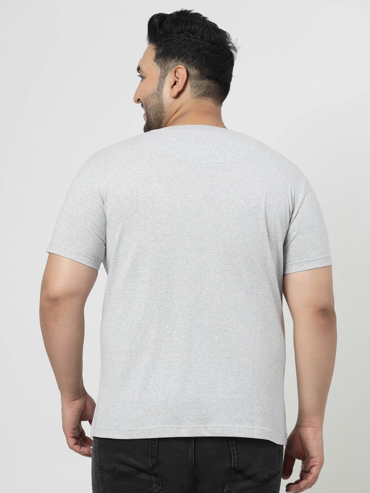 Plus Size Men  Grey & Black Graphic Printed T-shirt
