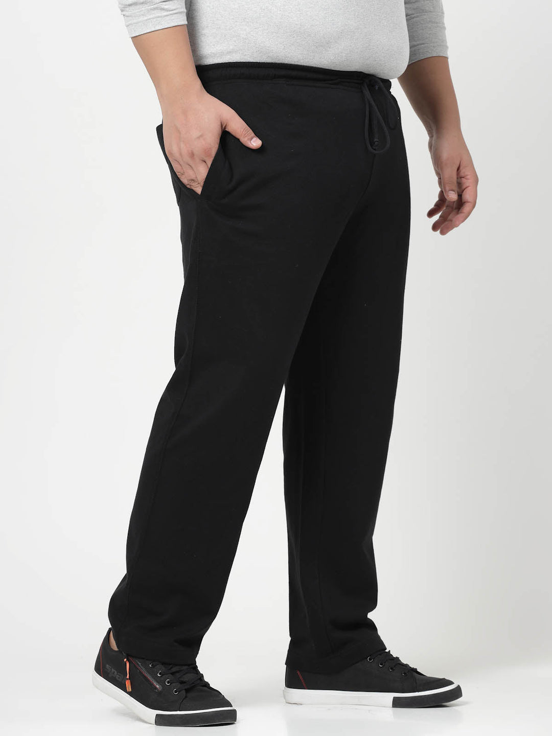 Plus Size Men Black Solid Straight-Fit Track Pants